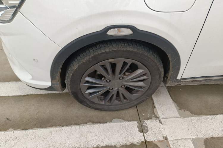 Used NETA V 2022 Chao 400 Left Front Wheel Hub