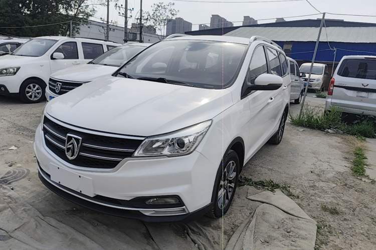 Used Baojun 730 2019 1.5T CVT Fashion Model 7 Seats China VI Emission Standard