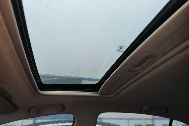 Used Chevrolet Cavalier 2019 320 Automatic Xinyue Edition Headliner