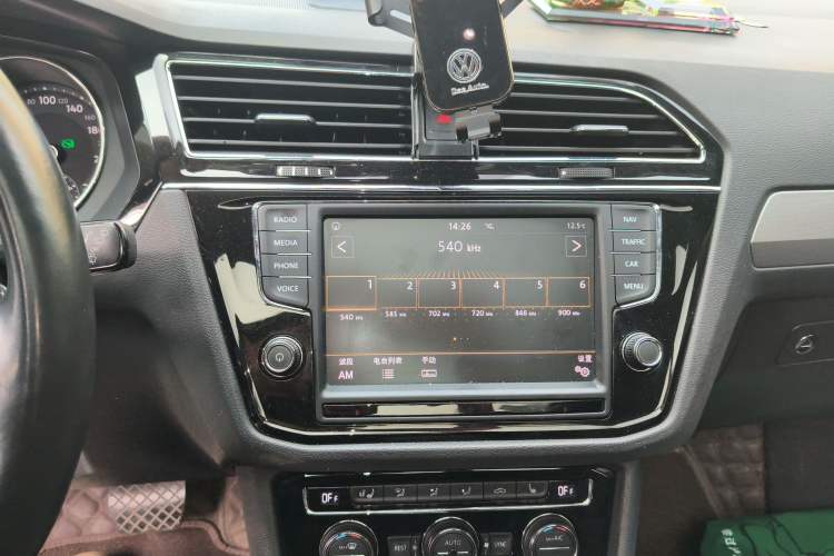 Used Volkswagen Tiguan L 2018 380TSI Automatic All-Wheel Drive Luxury Edition
