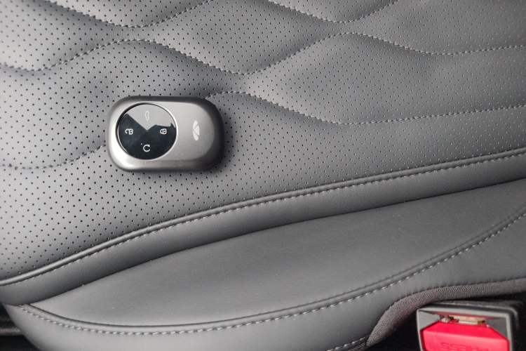 Used Chery Fengyun A8L 2025 1.5 TGDI 145 km Luxury Version