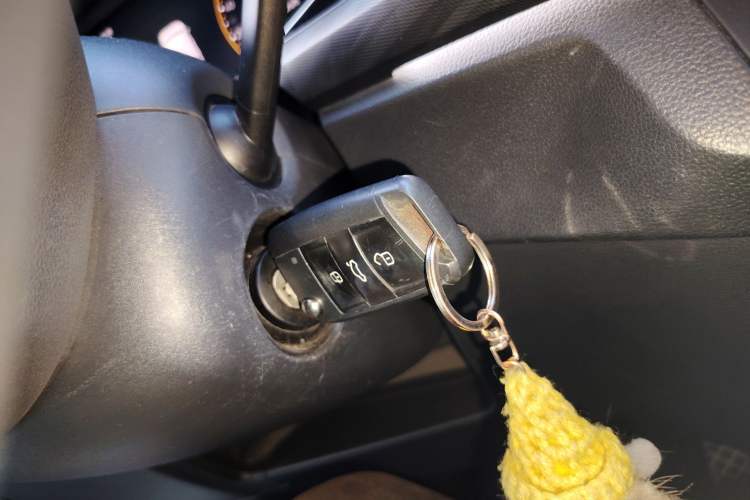 Used Volkswagen Tacqua 2020 1.5L Automatic Yue