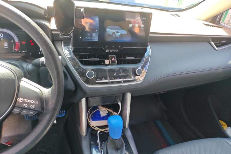 Used Toyota FRONTLANDER 2024 2.0L CVT Elite Edition
