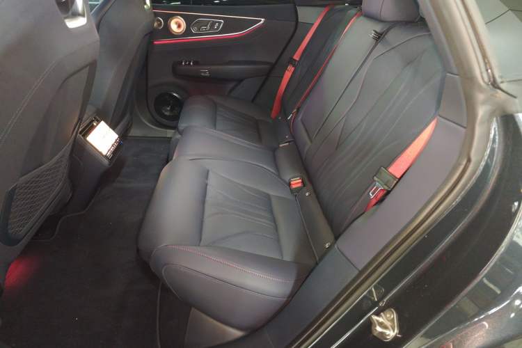 Used Zeekr 001 2026 Model 103° Rear-Drive Max Version
