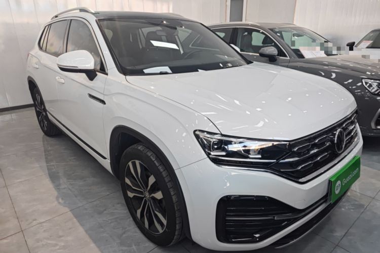 Used Volkswagen Tayron 2020 380TSI All-Wheel Drive R-Line Connected Version Front Right 45 Deg