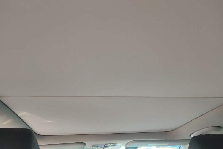 Used Hyundai Mistra 2014 1.8L Automatic Smart GLS
