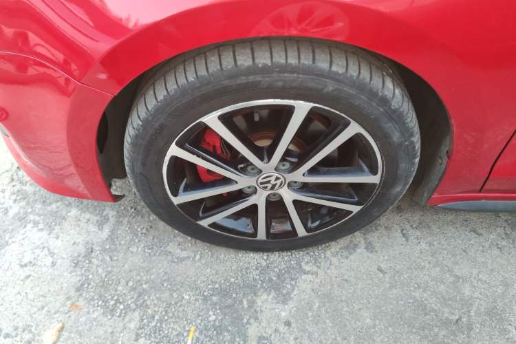 Used Volkswagen Sagitar 2013 2.0 TSI GLI
