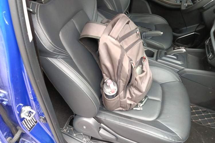 Used JMC Yuhu 7 2022 2.0T Automatic Diesel Two-Wheel Drive Comfort Plus Long Wheelbase