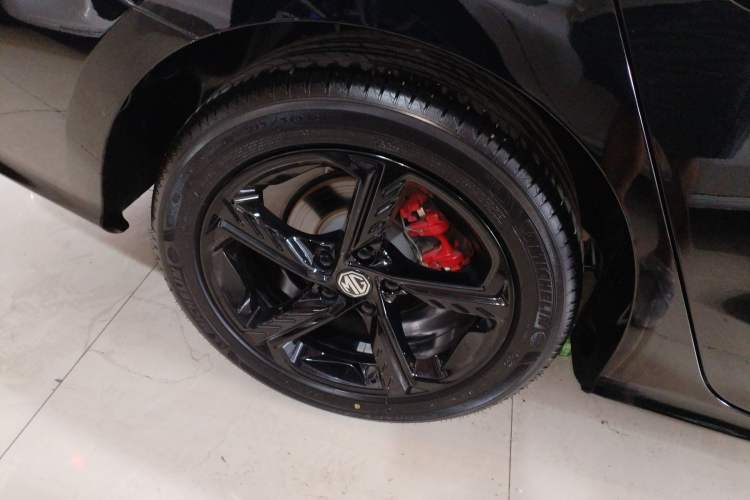 Used MG 5 Scorpio 2022 1.5T Trophy Sport Luxurious Edition