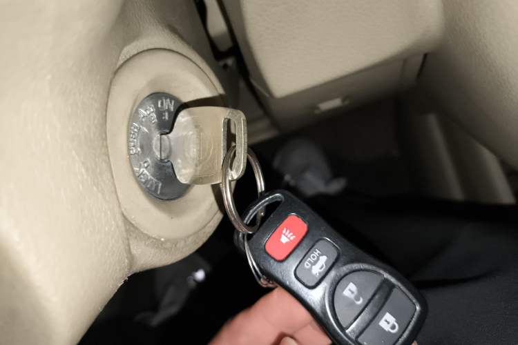 Used Nissan Tiida Sedan 2008 1.6L Manual Fashion Edition