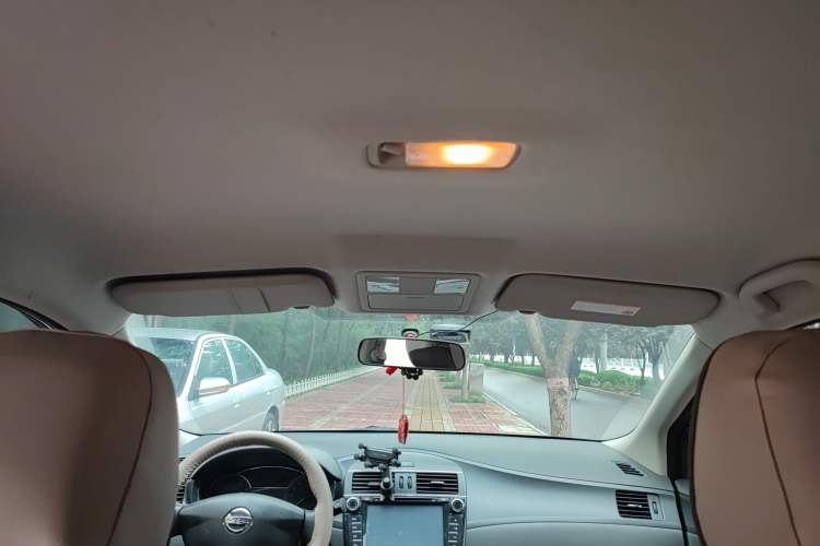 Used Nissan Tiida 2014 1.6L CVT Comfort Model
