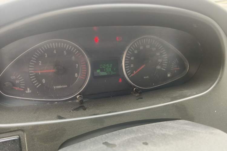 Used JAC Group Refine 2011 2.4L Government Procurement Version Manual Luxury Trim