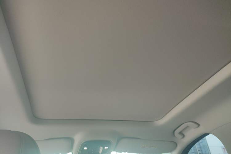 Used Chery Tiggo 8 L 2025 Model 2.0T Two-Wheel Drive Changhong Edition—5 Seaters