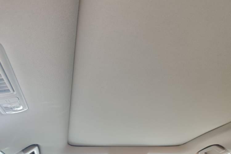 Used Toyota Highlander 2018 2.0T Four-Wheel Drive Knight Edition 7 Seats China VI Standard
