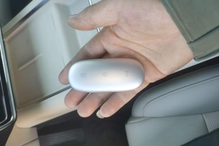 Used Li Auto L8 2023 Pro Model