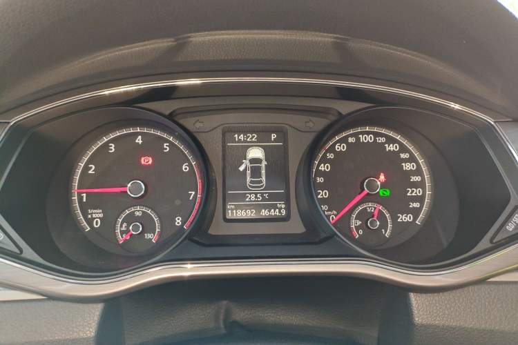 Used Volkswagen Passat 2017 280TSI DSG Luxury Edition Instrument Cluster