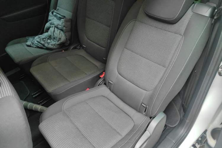 Used Volkswagen Sharan 2018 380TSI Comfort Edition 7-Seater Left Rear Seat