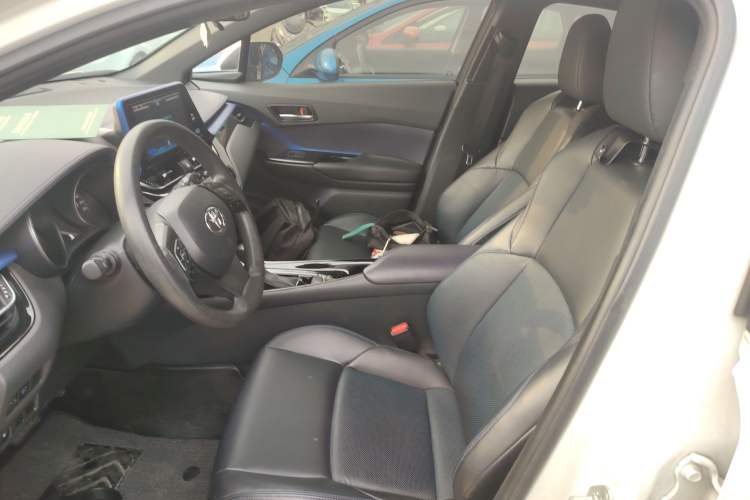 Used Toyota C-HR 2020 2.0L Leading Edition
