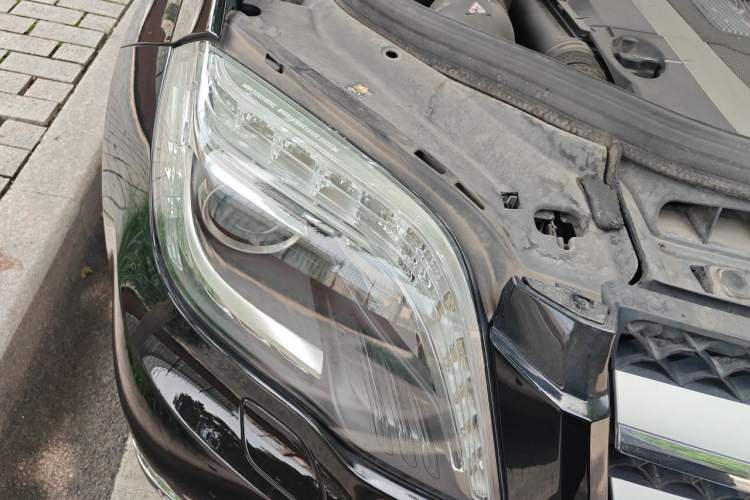 Used Mercedes-Benz GLK-Class 2013 GLK 300 4MATIC Dynamic Sunroof Model
