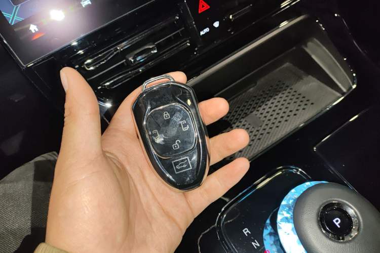 Used GAC Trumpchi M8 2024 Zongshi Series 400T Ultimate Edition Vehicle Key