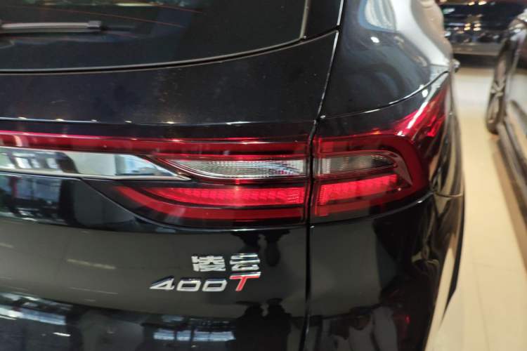 Used EXEED Lingyun 2024 400T Two-Wheel-Drive King Edition