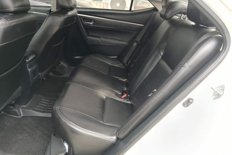 Used Toyota Corolla 2017 Revised Dual-Engine 1.8L E-CVT Leading Edition