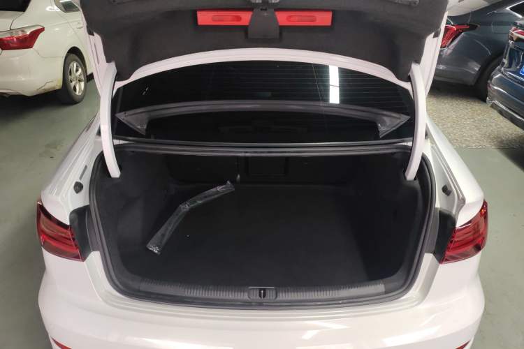 Used Audi A3 2020 Limousine 35 TFSI Fashion Edition China VI Emission Standard