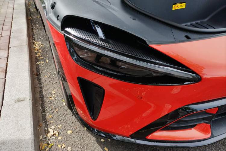 Used Xiaomi Auto YU7 2025 Ultra-Long Range All-Wheel Drive Pro Version
