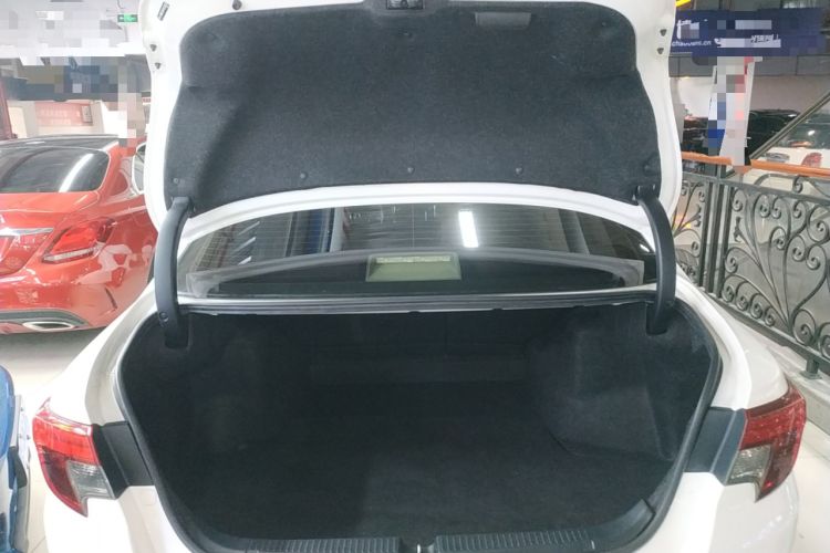 Used Toyota Reiz 2013 2.5V Shangrui Edition Trunk