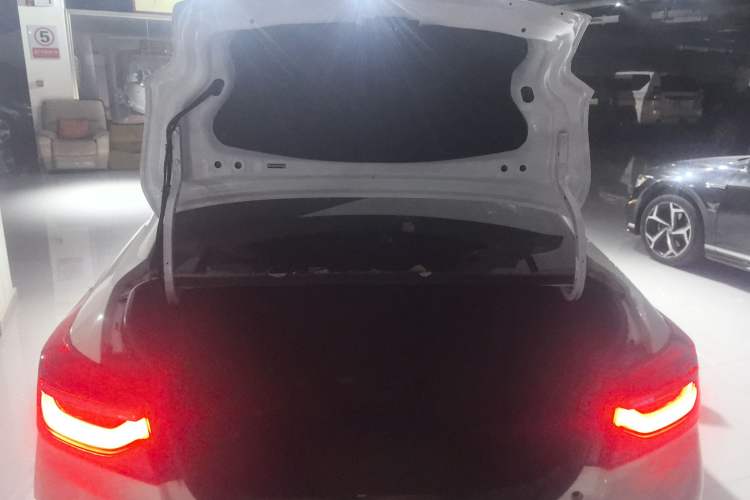 Used Toyota Vios 2022 1.5L 20th Anniversary Edition
