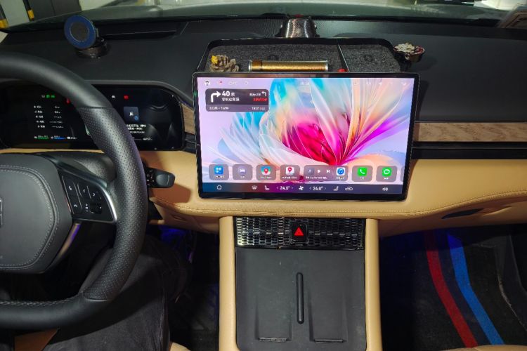 Used Hima AITO M7 2022 1.5T Four-Wheel Drive Luxury Edition Audio And AC Panel