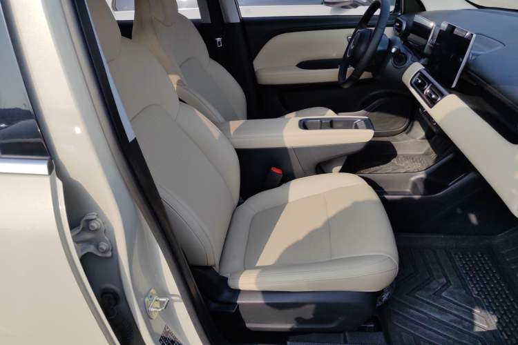 Used Wuling Bingo PLUS 2024 401 km Range 5-Seater Version