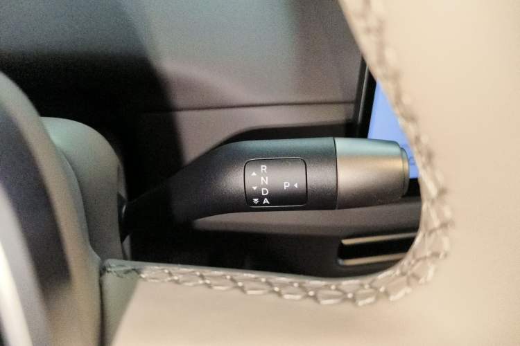 Used Li Auto Li Auto i6 2025 Model Four-Wheel-Drive Standard Type