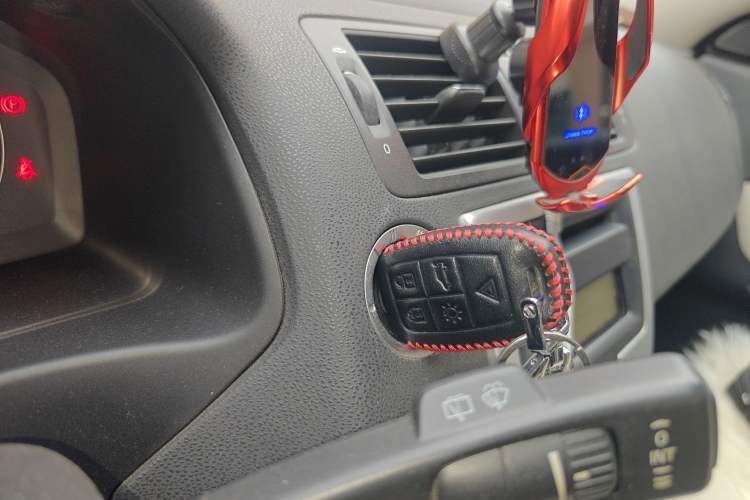 Used Volvo C30 2012 2.0L Aktiv Dynamic Package Edition
