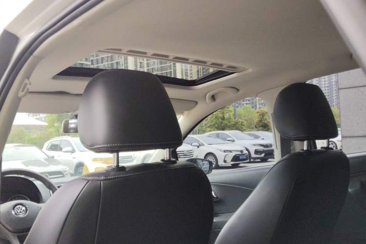 Used Volkswagen Polo 2014 1.6L Automatic Comfort Edition