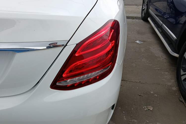 Used Mercedes-Benz C-Class 2018 C 180 L Fashion Edition Sport Version
