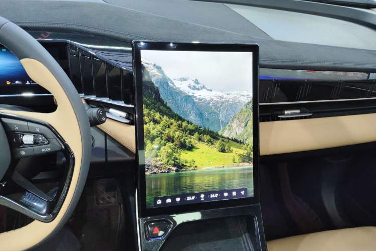 Used Geely Auto FX11 2023 1.5TD DCT Prestige Edition