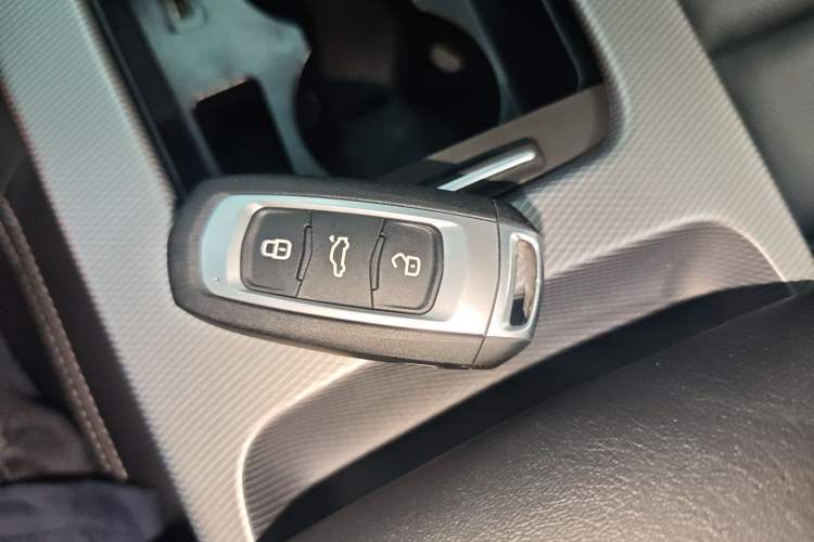 Used Geely Auto Emgrand GL 2018 1.4T DCT Elite Smart Connectivity Version
