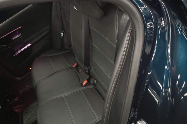 Used Mercedes-Benz C-Class 2022 Facelift C 260 L Left Rear Seat