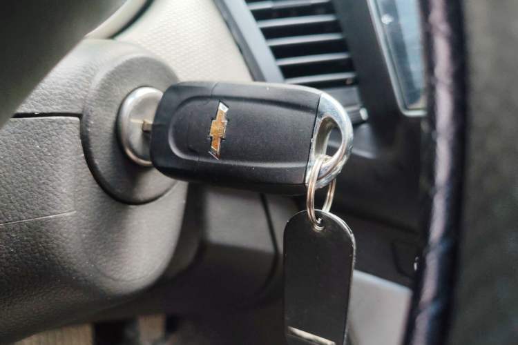 Used Chevrolet Cruze 2011 1.6L SL Grand Touring Edition Automatic Vehicle Key