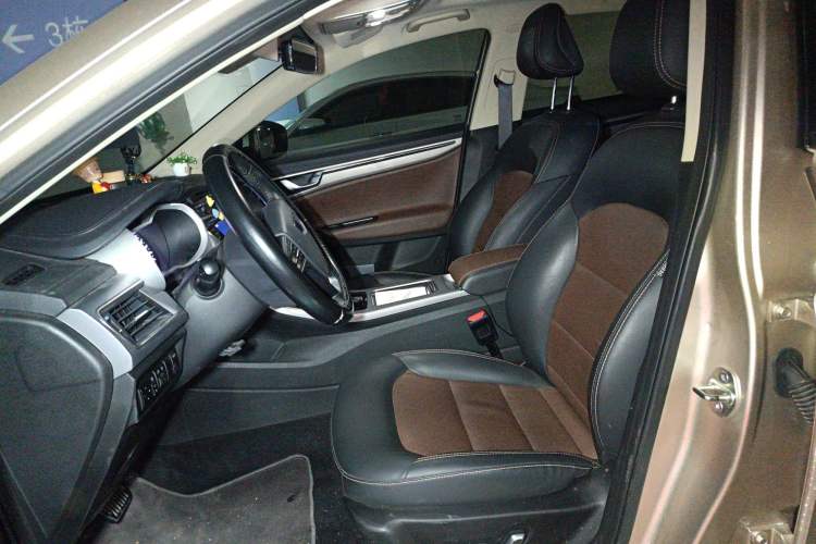 Used Geely Auto Emgrand GL 2019 1.4T CVT Prestige Smart Edition
