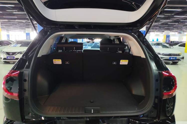 Used Hyundai ix35 2023 Musso 2.0L Deluxe Edition DLX