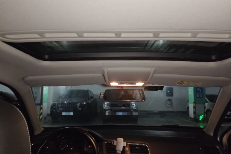 Used Volkswagen Lavida 2017 1.6L Automatic Comfort Edition
