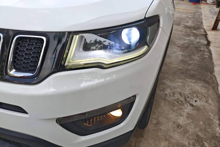 Used Jeep Compass 2017 200T Automatic Family Edition