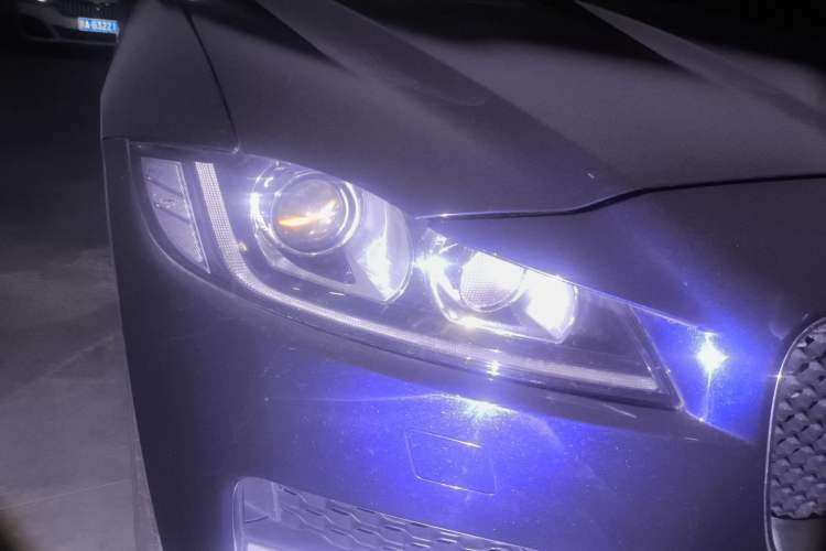 Used Jaguar F-PACE 2018 2.0T Four-Wheel Drive Urban Luxury Edition
