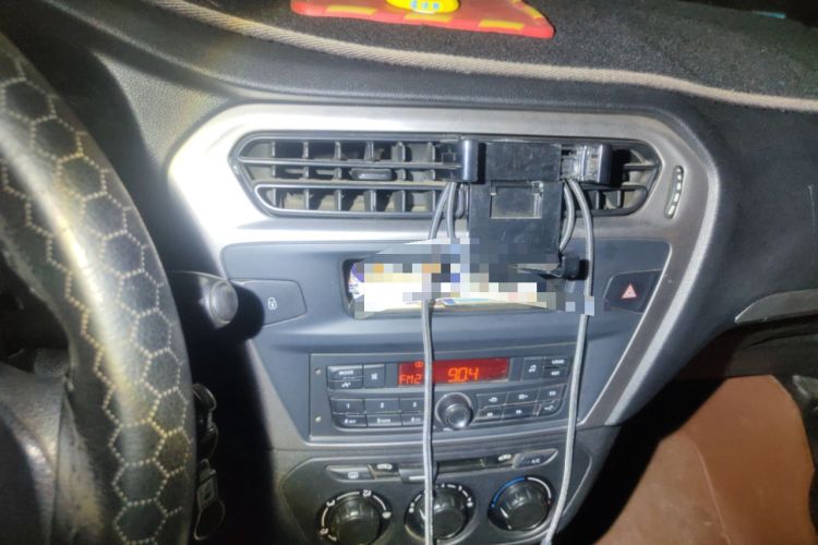 Used Peugeot 301 2016 1.6L Manual Comfort Edition Audio And AC Panel