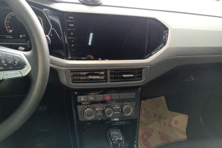 Used Volkswagen Tacqua 2021 1.5L Automatic Yue Zhi Lian Edition Audio And AC Panel