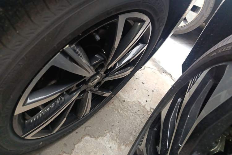 Used CHANGAN Eado 2025 Blue Whale 1.5T 500Bar Flagship Model
