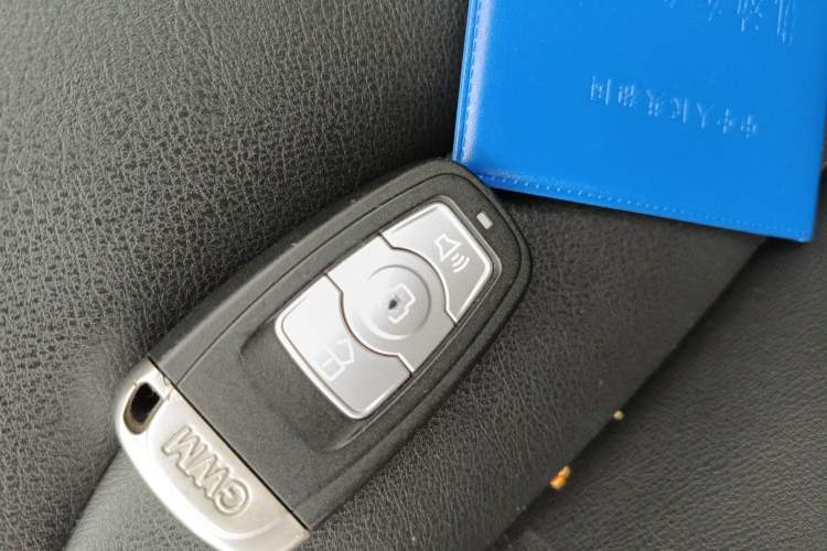 Used Haval H6 2015 Revised Version Sport Edition 1.5T Manual Transmission Two-Wheel Drive Elite Grade