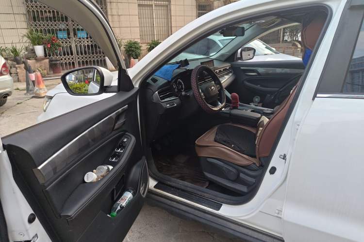 Used Geely Auto Vision X6 2021 PRO 1.4T Manual Luxury Model Driver Seat